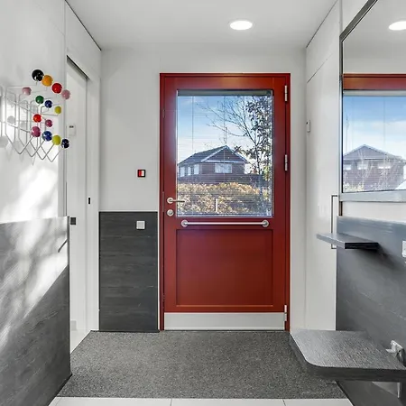 Prázdninový dům Lovely Home In Grenaa With Wifi